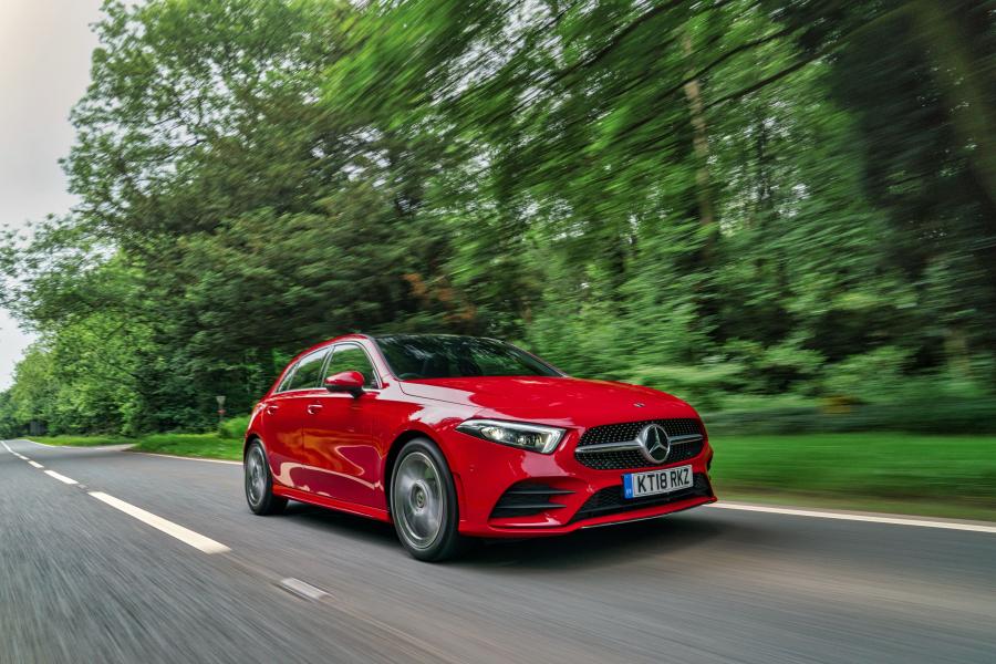  Mercedes-Benz A250 AMG Line (W177) 2018 года  (UK) (фото 8 из 13)